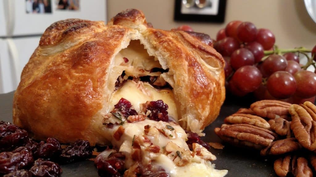 Baked Brie // Tiny Kitchen Big Taste
