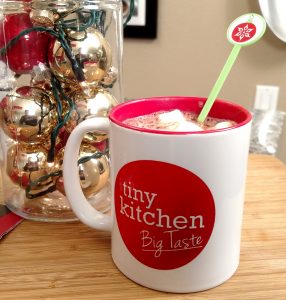 Homemade Hot Cocoa Mix // Tiny Kitchen Big Taste